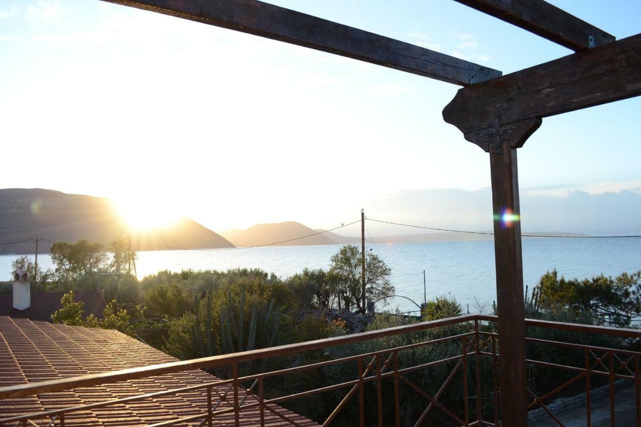 Villa Bella Loukisia Loukissia Buitenkant foto